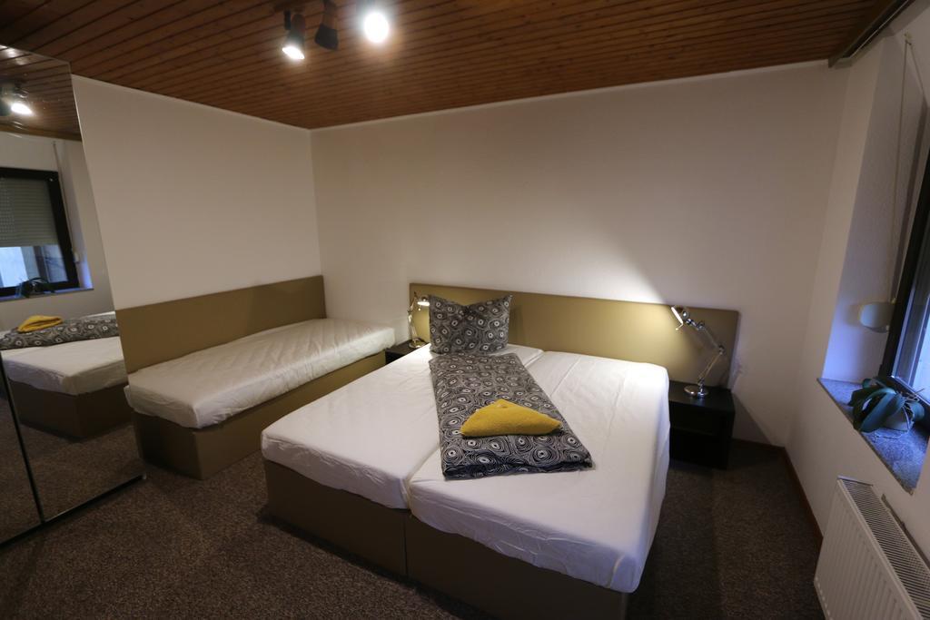 Nadines Ferienwohnung Krefeld Zewnętrze zdjęcie